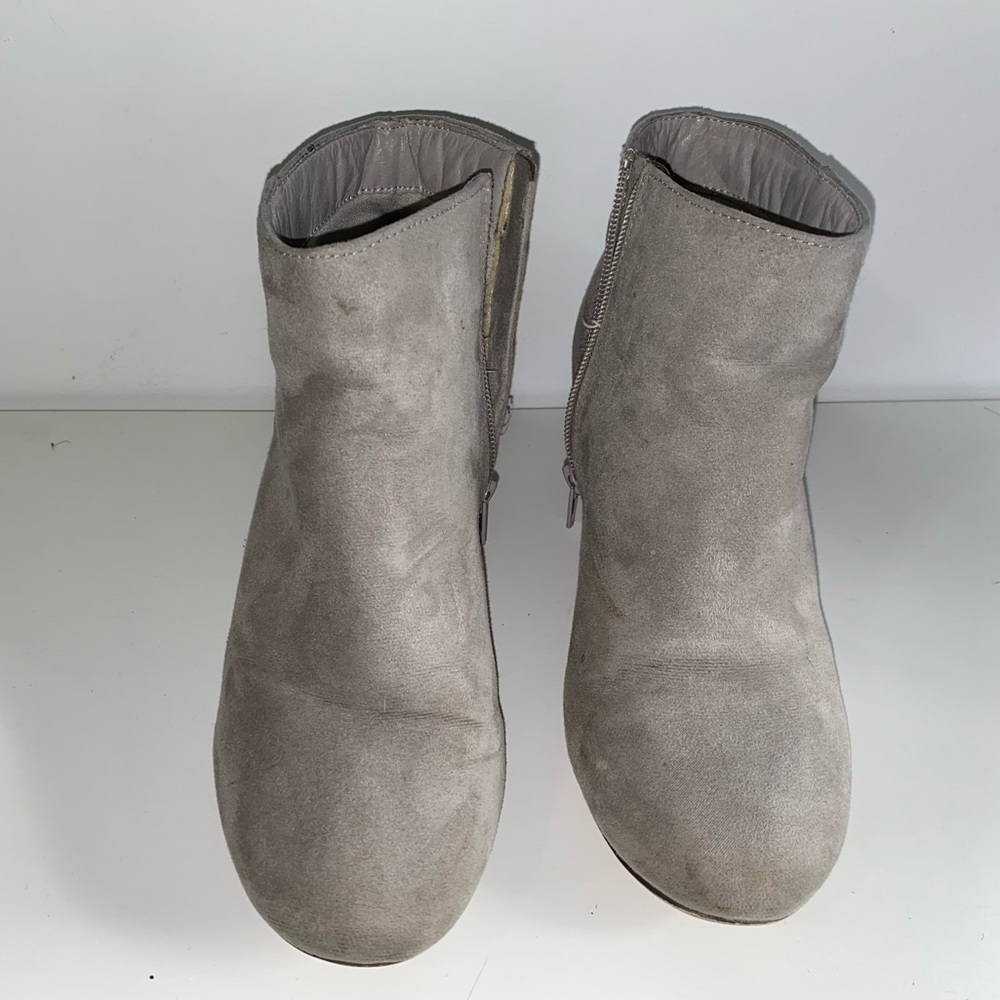 Booties - Picture 4 of 4